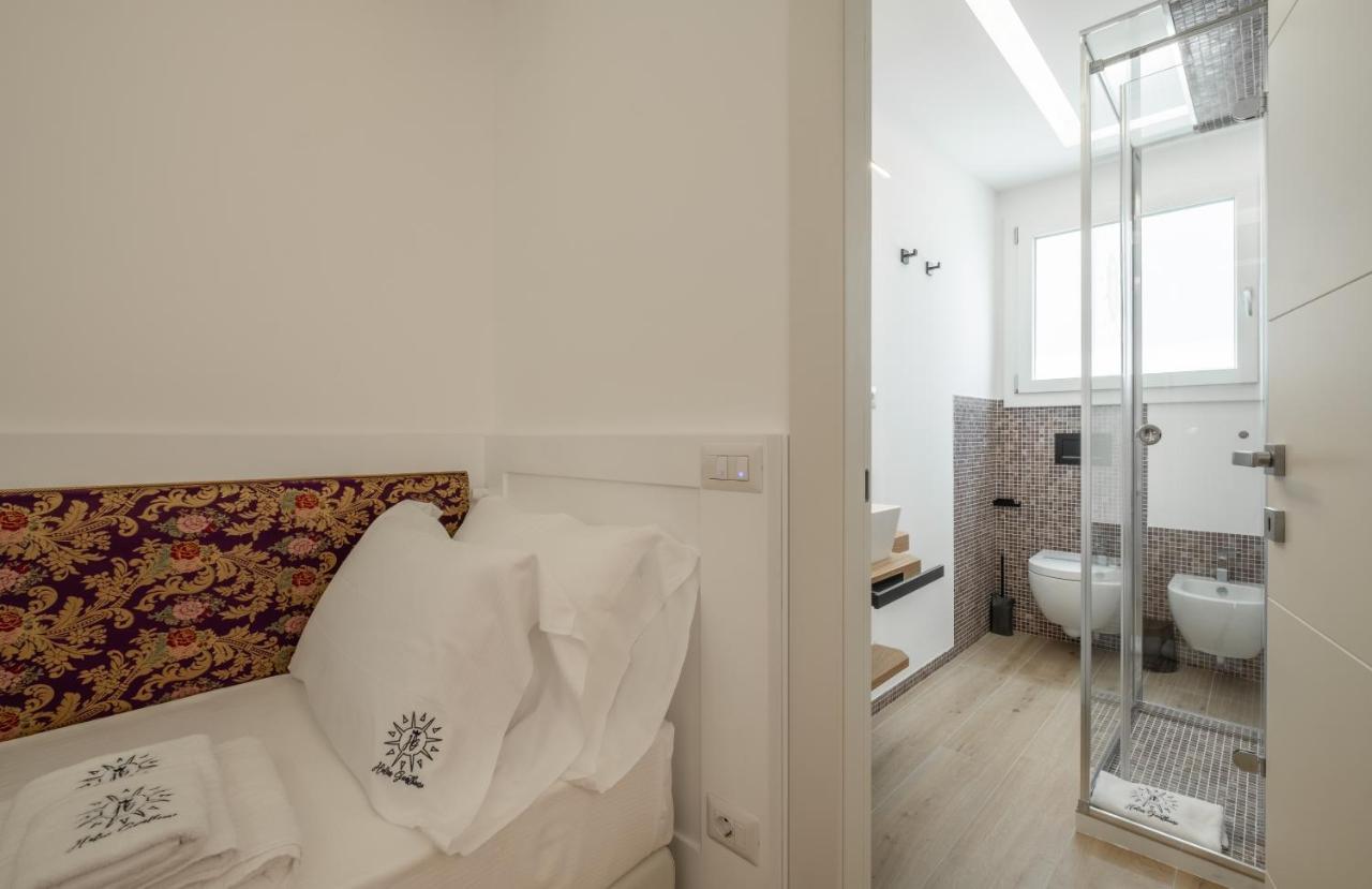 Helios Guest House Cagliari Exterior foto